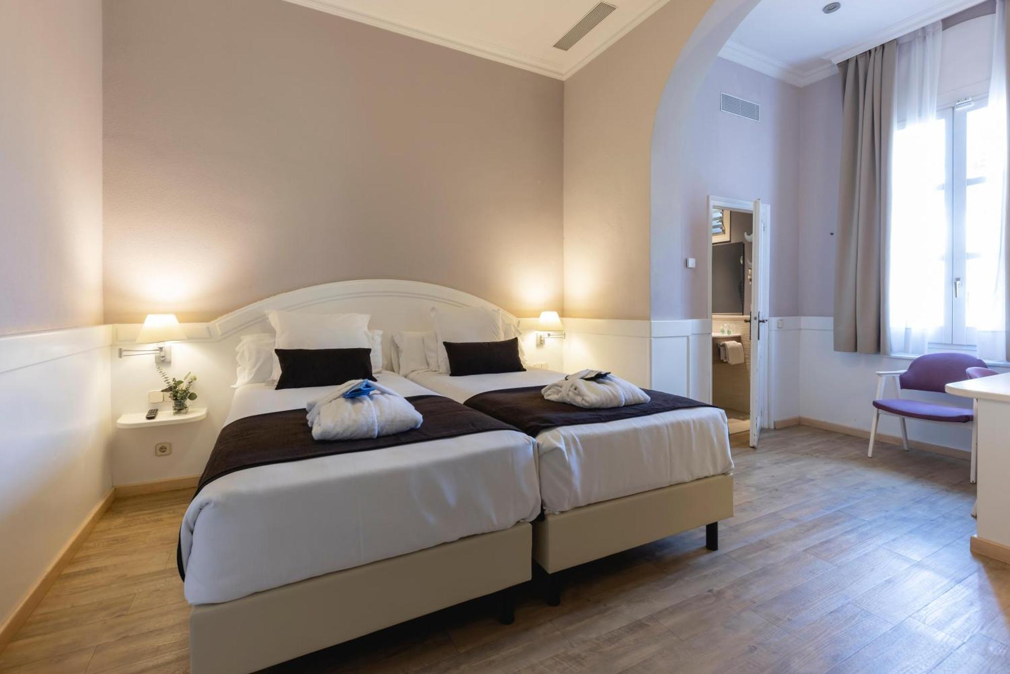 קאלדס דה מאלבלה 1881 Hotel Balneario Vichy Catalan מראה חיצוני תמונה